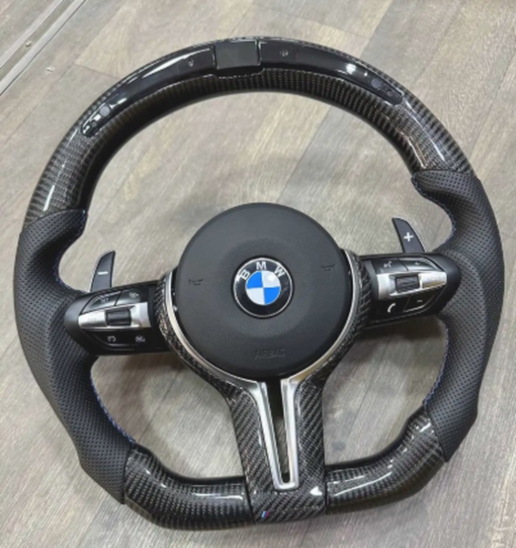 Руль от BMW F10/F15/F30 Led Carbon